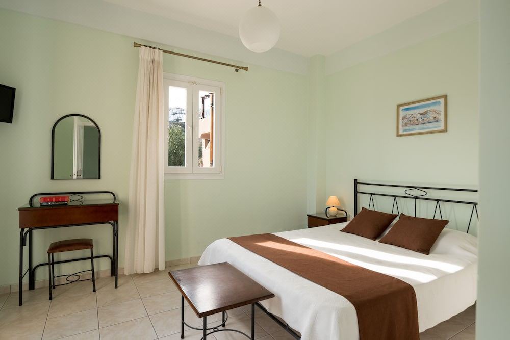 Photo of Bedroom in Fira