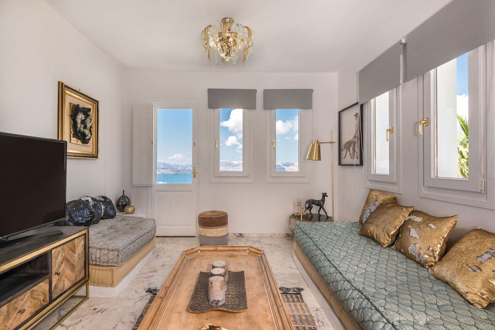 Photo of Livingroom in Akrotiri