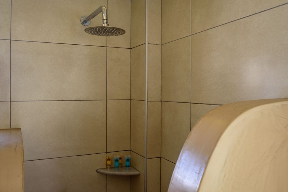 Photo of Bathroom in Fira