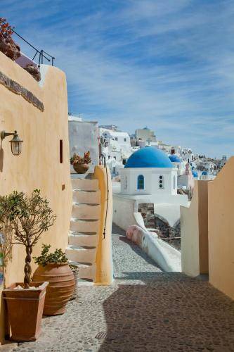 Photo of Others in Oia