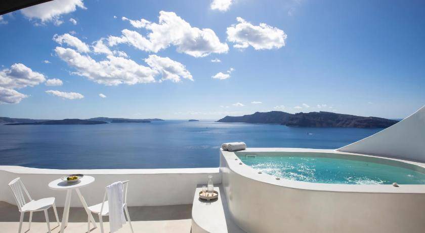 Photo of Others in Oia
