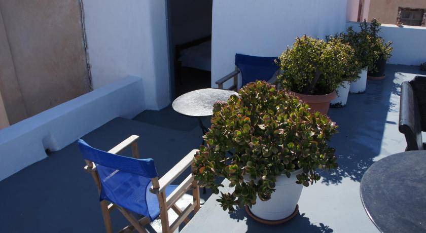 Photo of Others in Oia