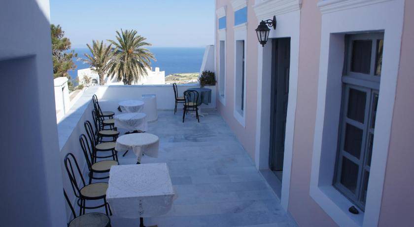 Photo of Others in Oia