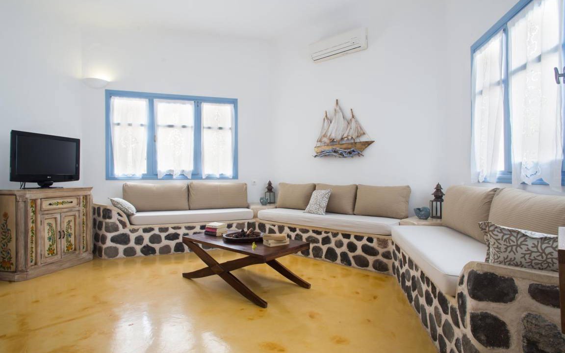 Photo of Livingroom in Agia Paraskevi