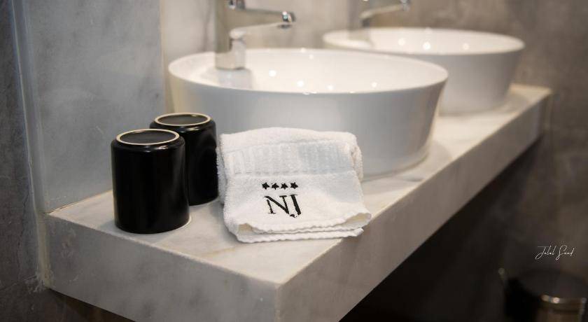 Photo of Bathroom in Quartier Des Orangers