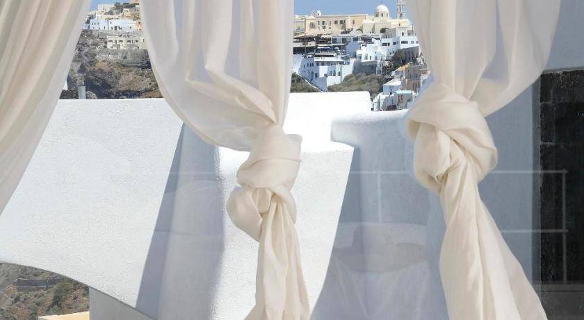 Photo of Others in Fira