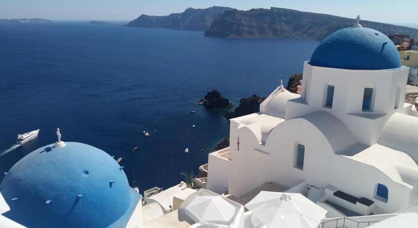 Photo of Others in Oia