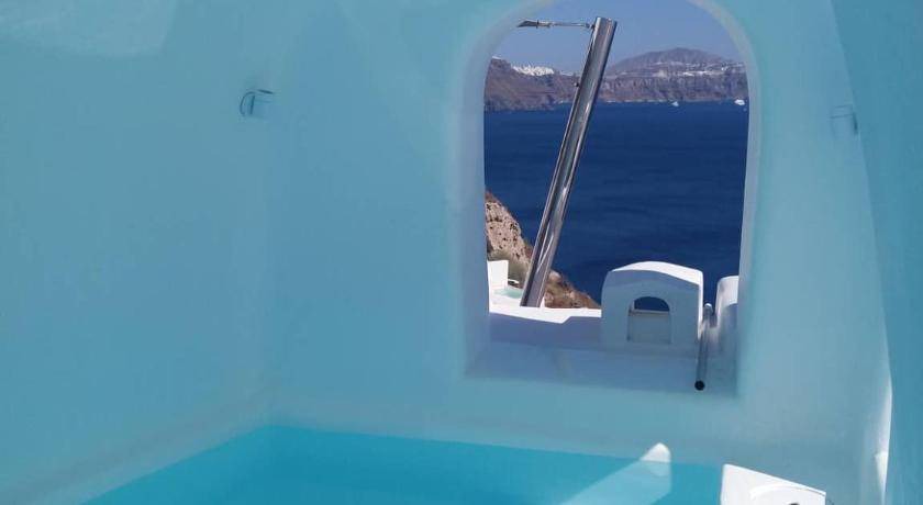 Photo of Others in Oia