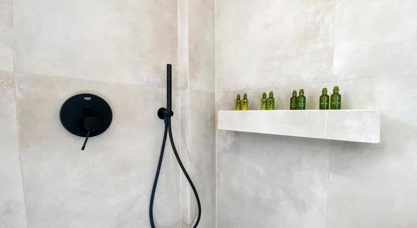 Photo of Bathroom in Vourvoulos