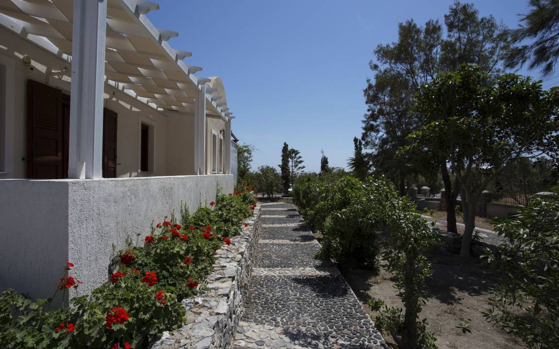 Photo of Others in Perissa