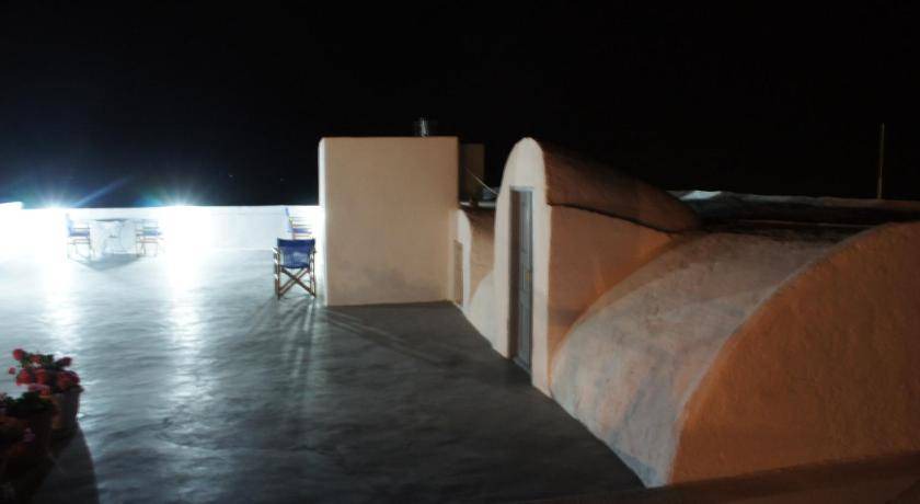 Photo of Others in Oia