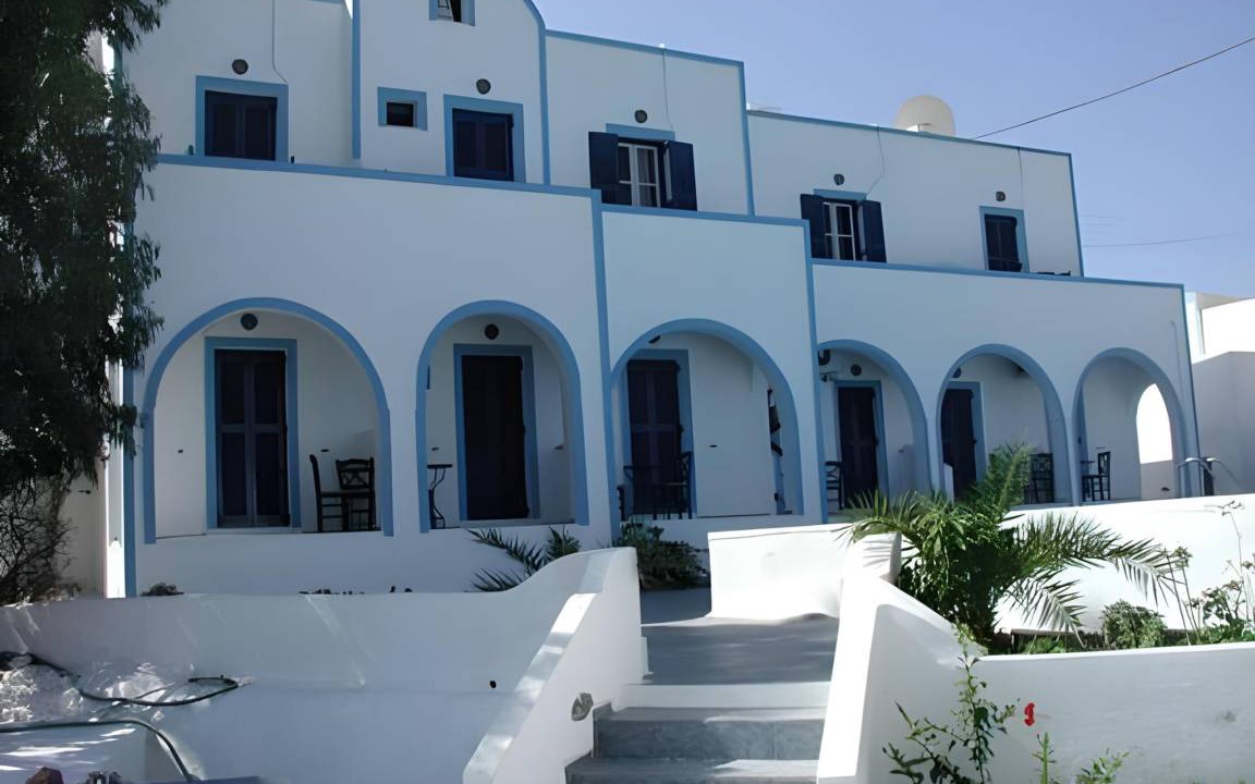 Photo of Others in Oia