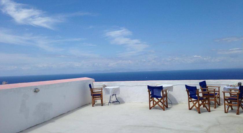 Photo of Others in Oia