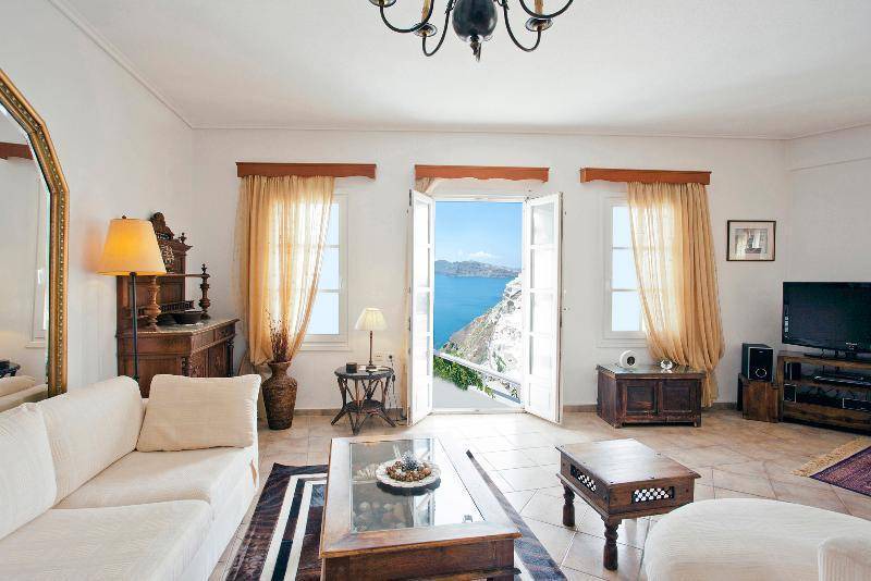 Photo of Others in Oia