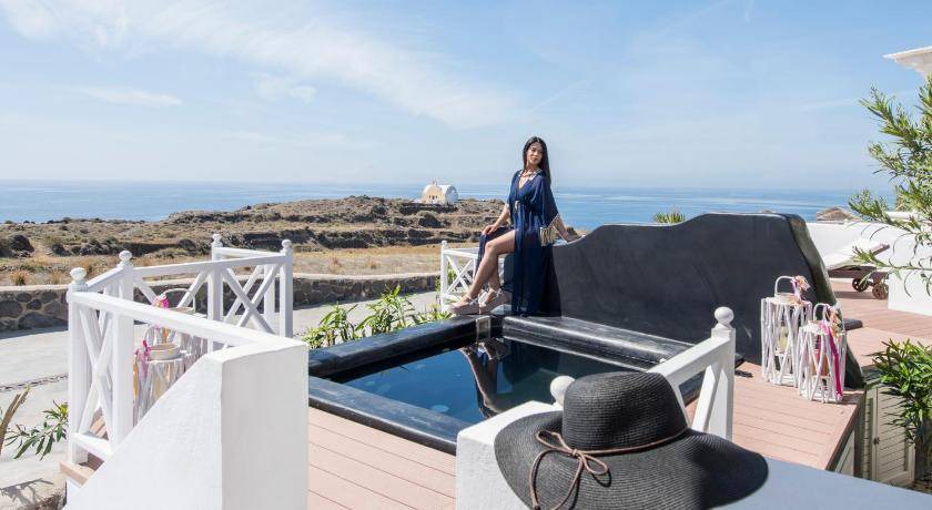 Photo of Others in Oia