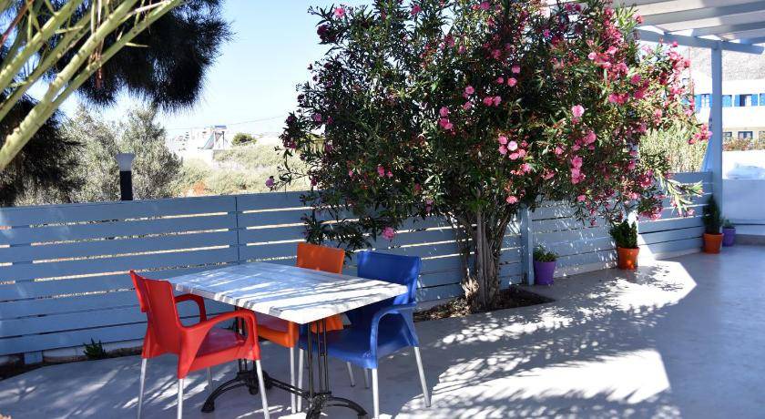 Photo of Others in Perissa