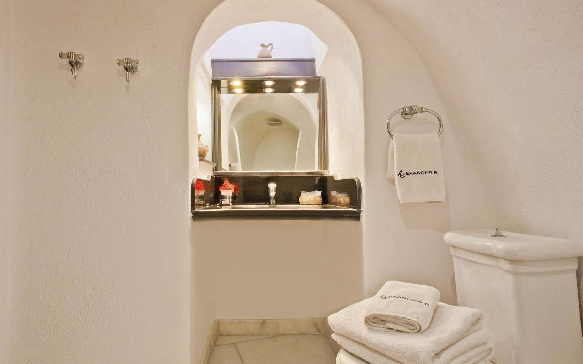 Photo of Others in Oia