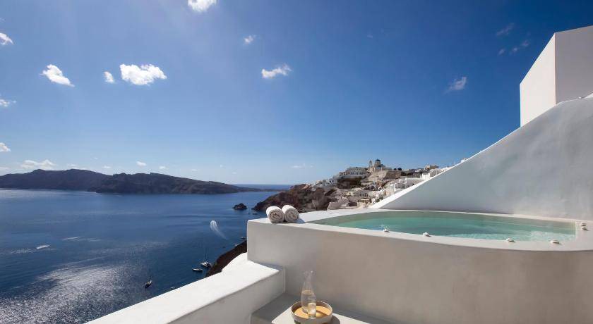 Photo of Others in Oia