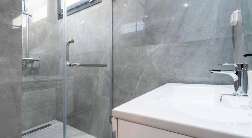 Photo of Bathroom in Bourgogne