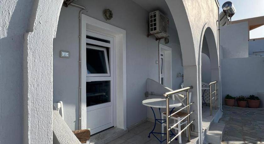 Photo of Others in Oia