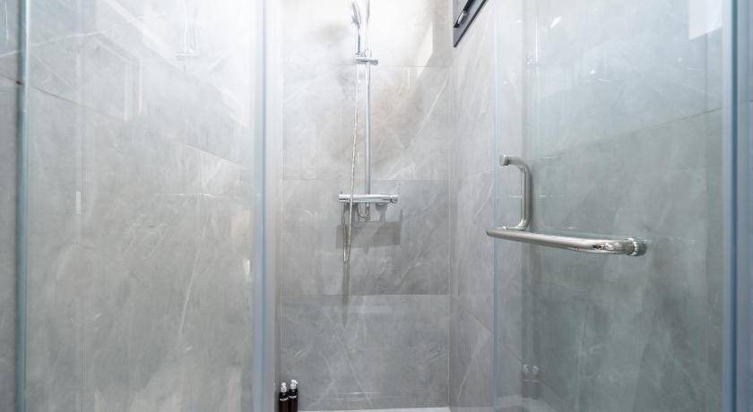 Photo of Bathroom in Bourgogne