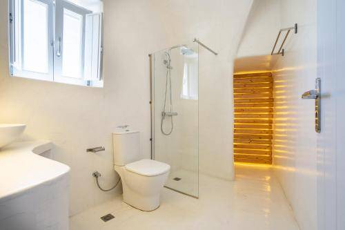 Photo of Bathroom in Exo Gonia