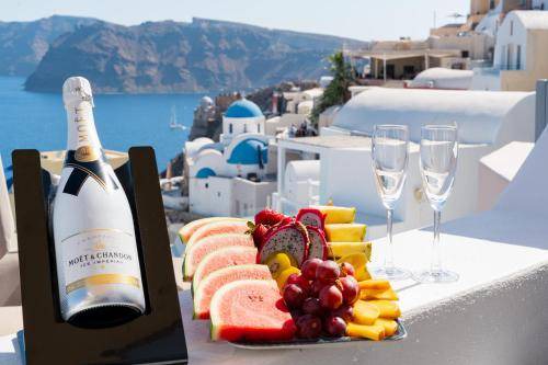 Photo of Patio Balcony in Oia