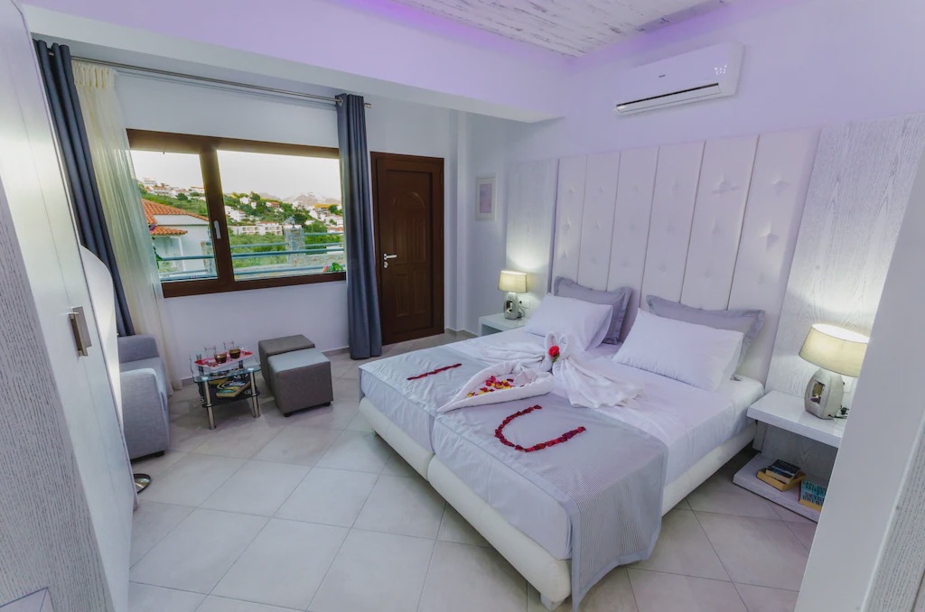 Photo of Bedroom in Skiathos Town