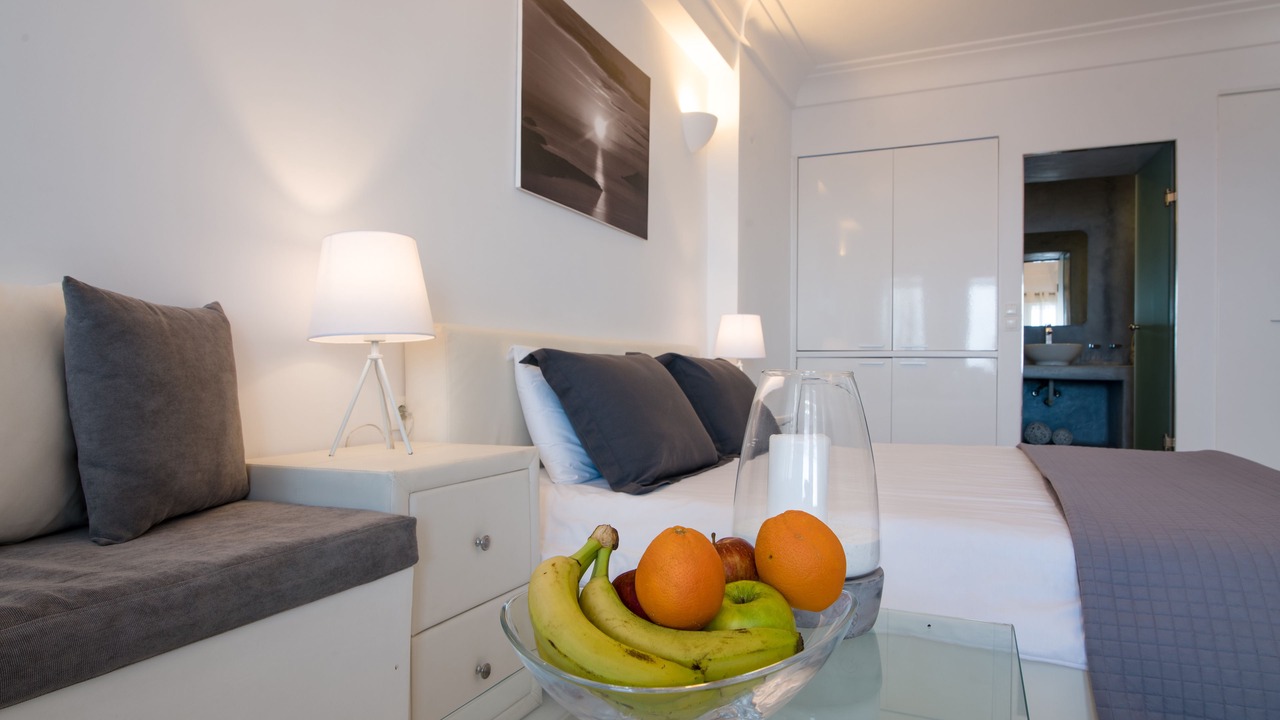 Photo of Bedroom in Imerovigli