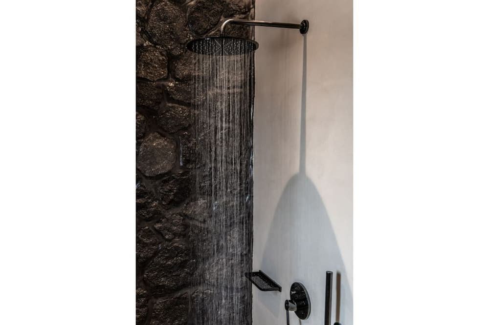 Photo of Bathroom in Vourvoulos