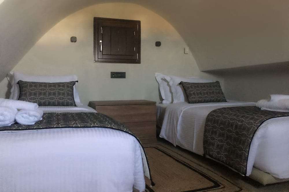 Photo of Bedroom in Vourvoulos