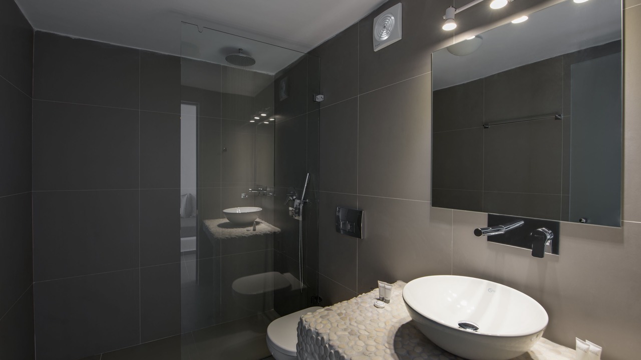 Photo of Bathroom in Vothon