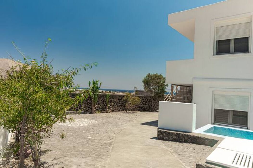 Photo of Outdoor in Perivolos