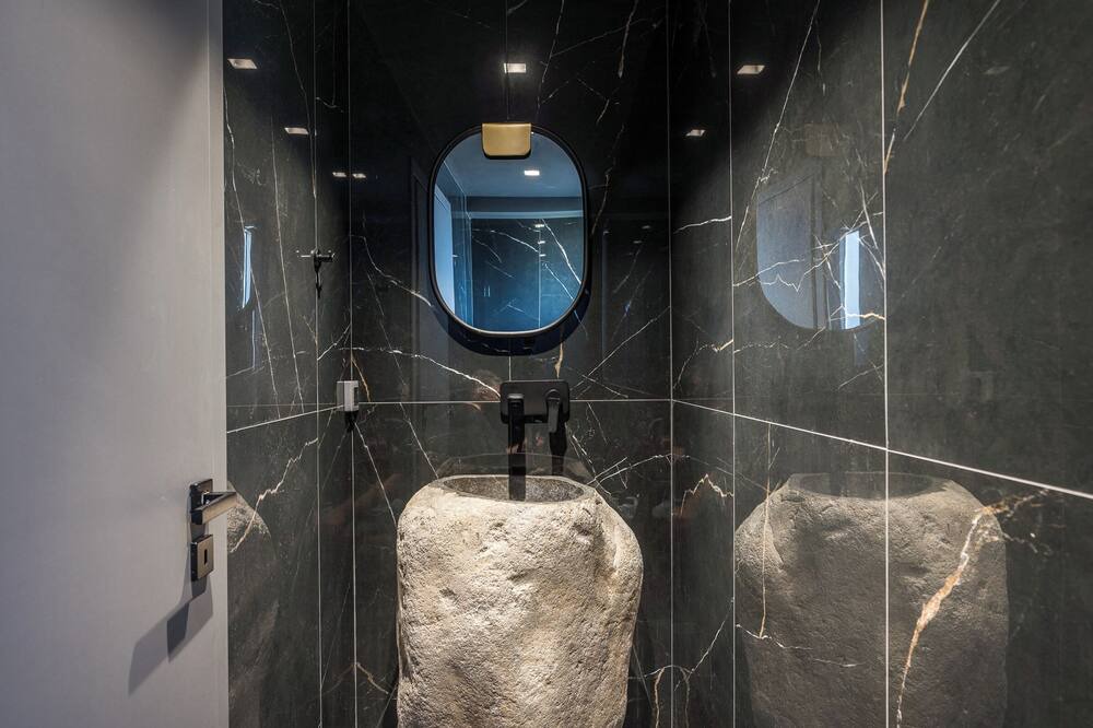Photo of Bathroom in Vathianos Kampos