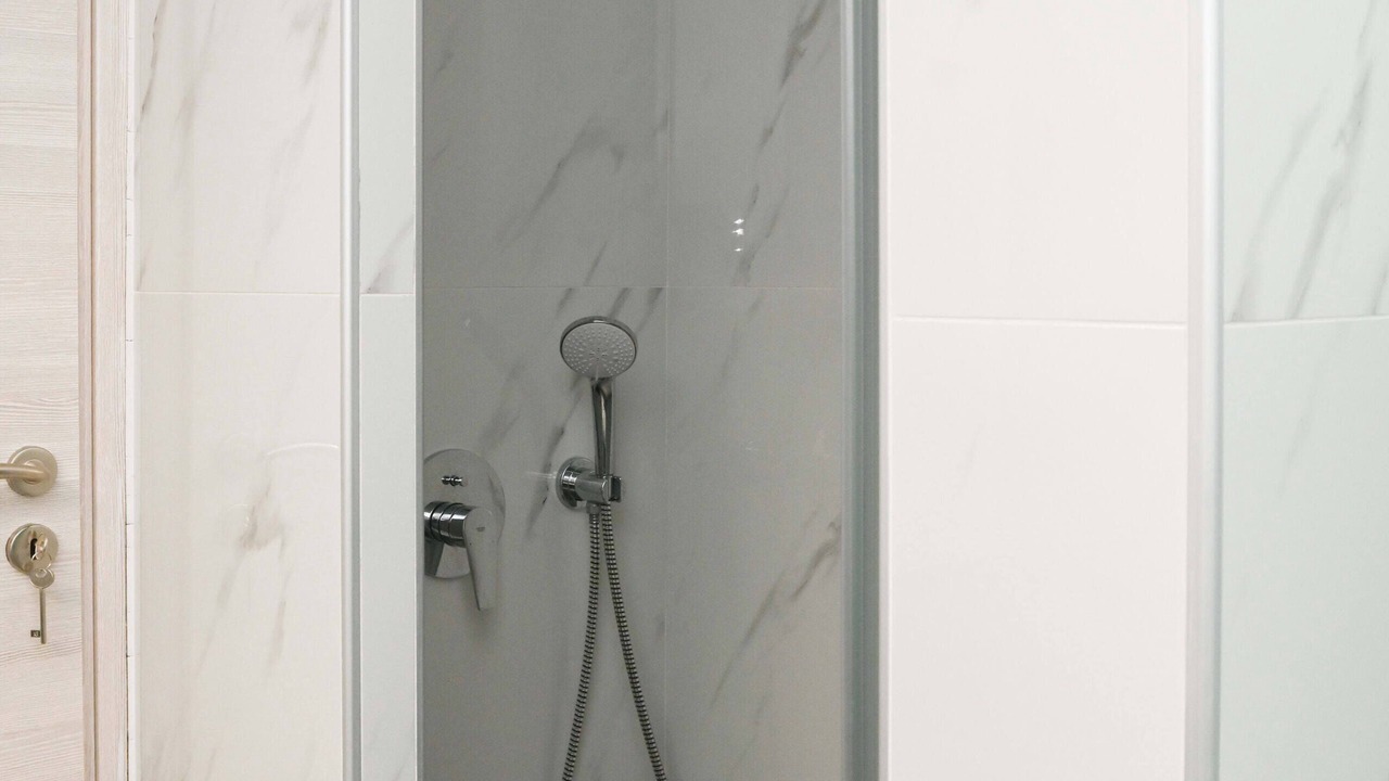 Photo of Bathroom in Perissa