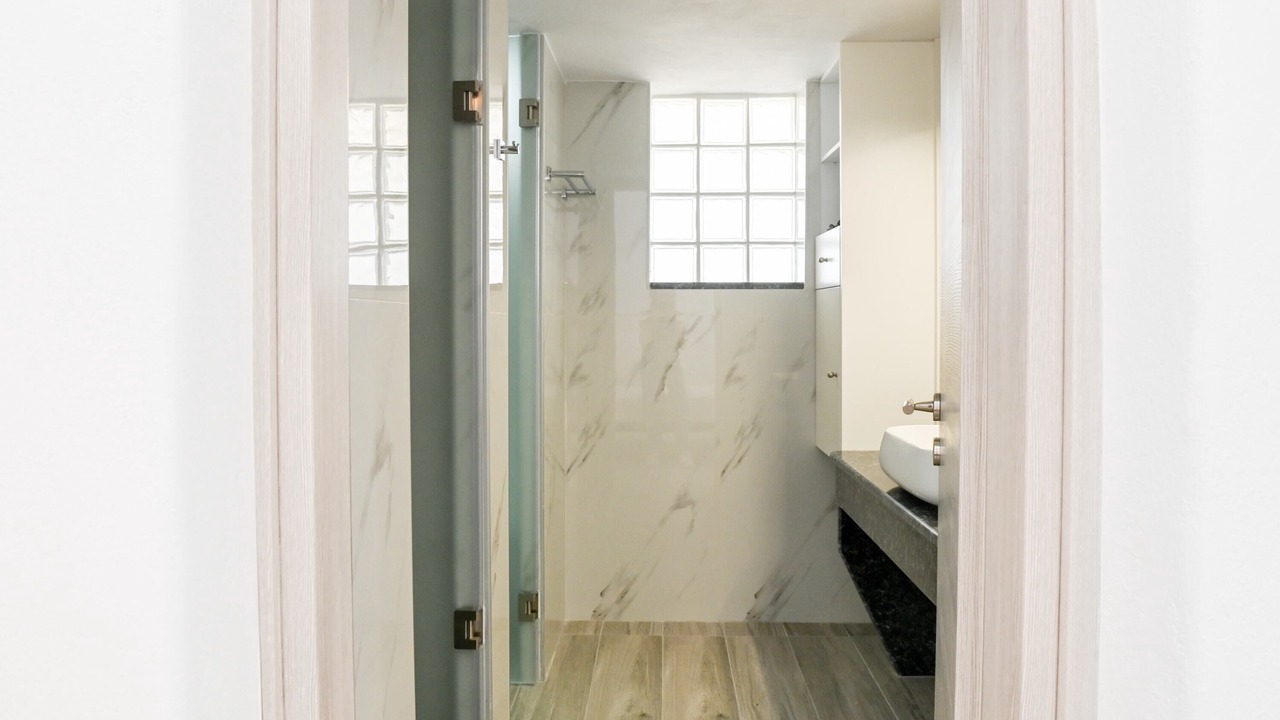 Photo of Bathroom in Perissa