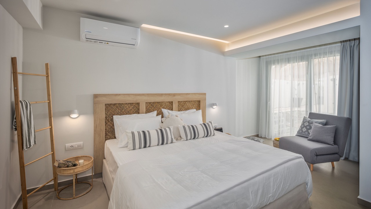 Photo of Bedroom in Malia