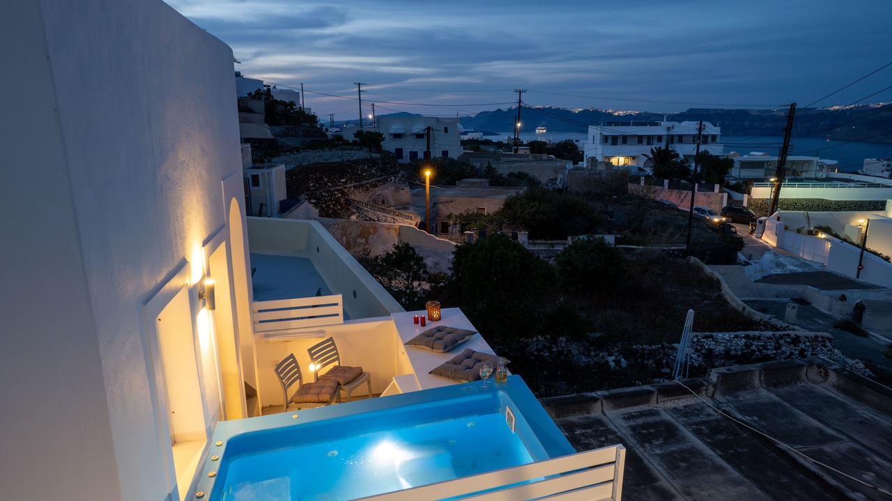 Photo of Bedroom in Akrotiri