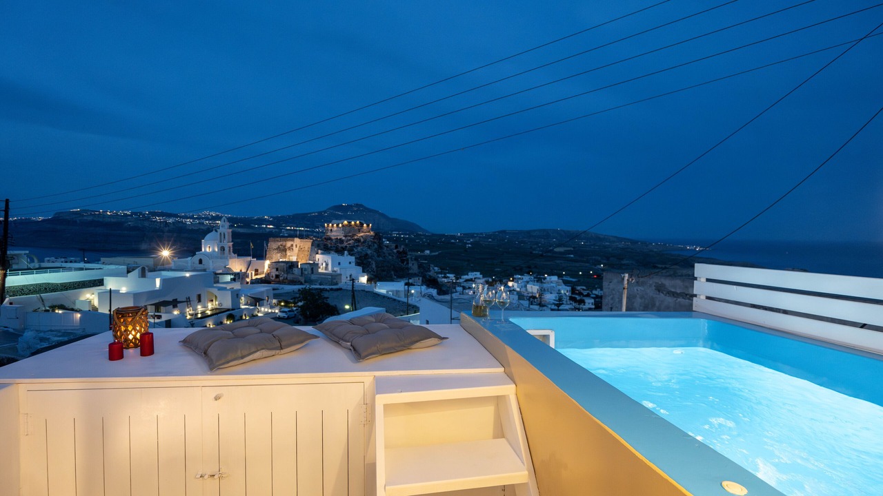 Photo of Bedroom in Akrotiri