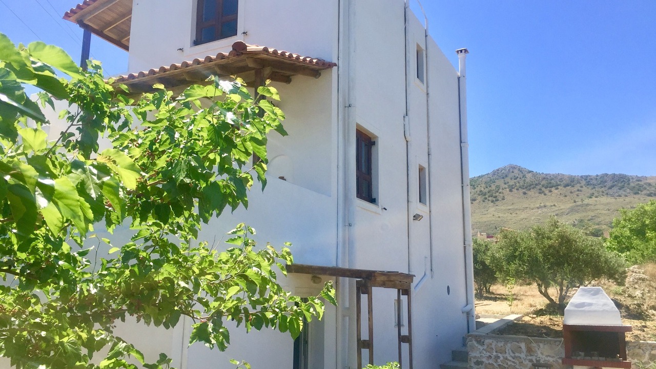 Photo of Outdoor in Roussospiti
