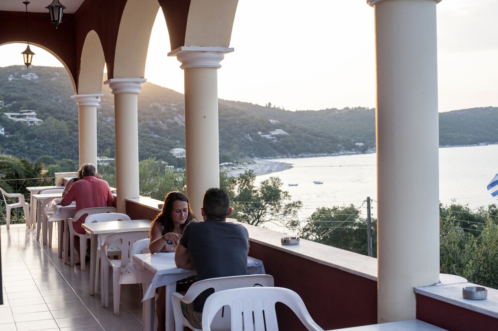 Photo of Patio Balcony in Apraos