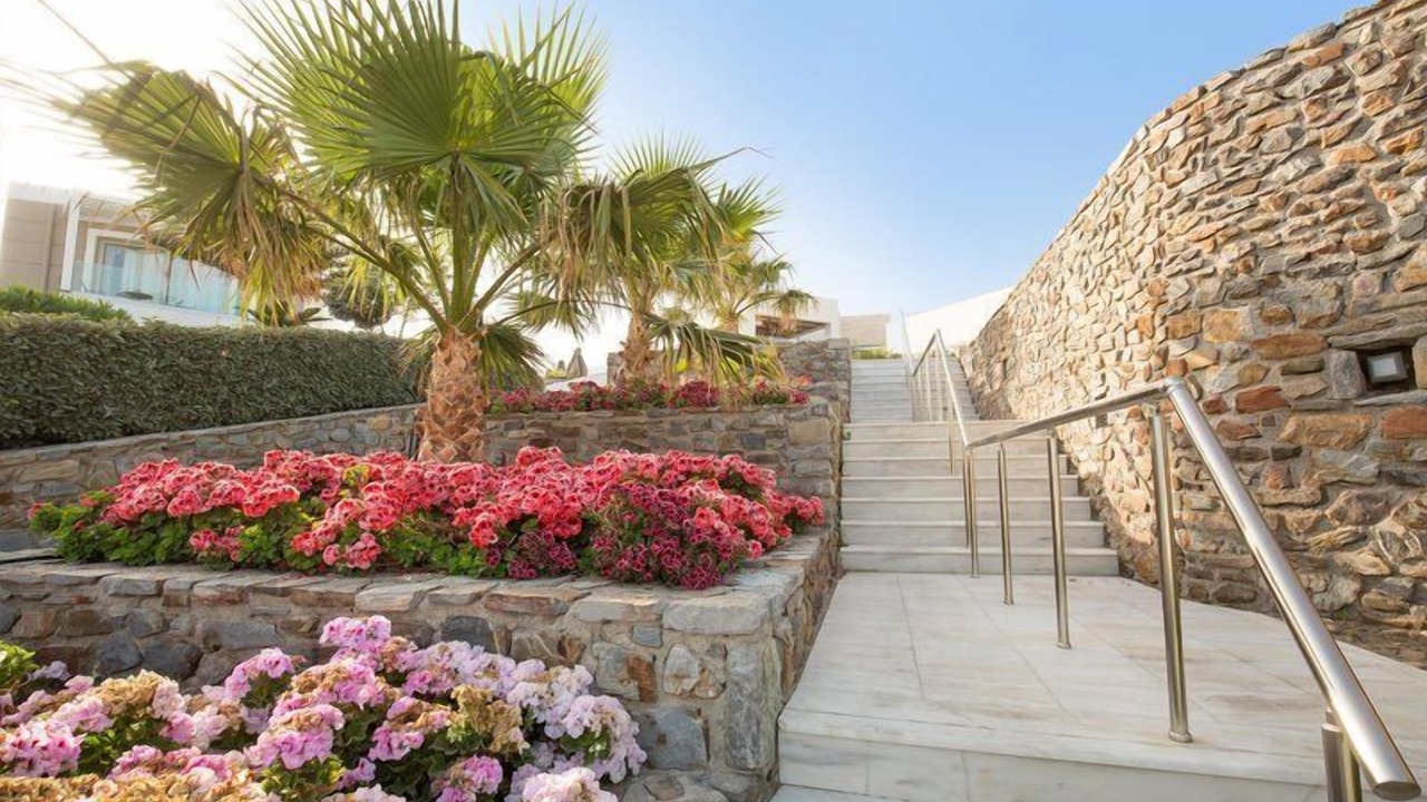 Photo of Outdoor in Lavris