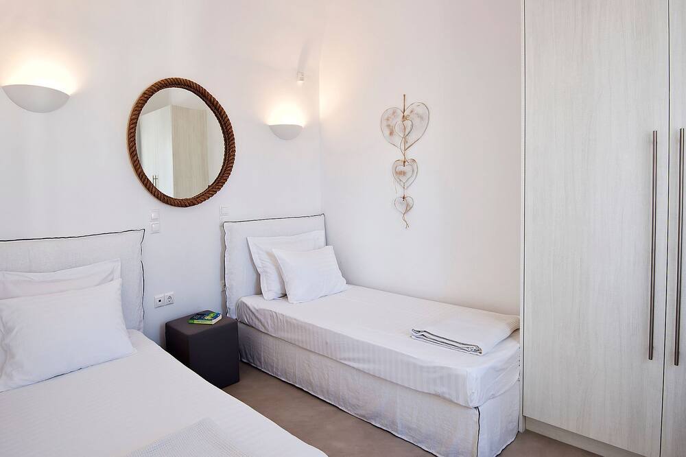Photo of Others in Santorini
