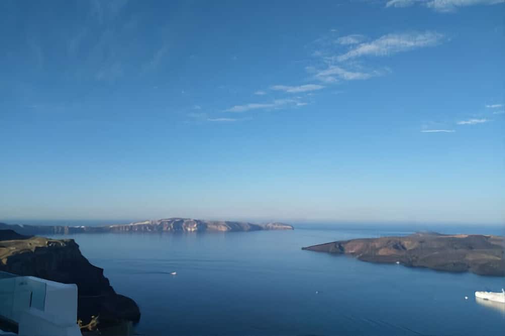 Photo of Others in Fira