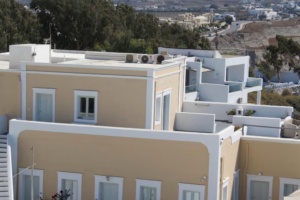 Photo of Others in Fira