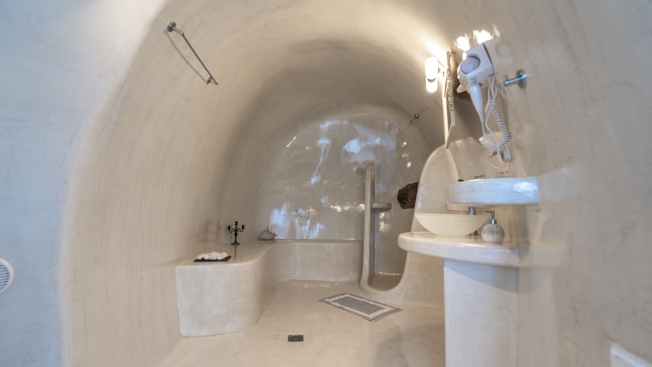 Photo of Bathroom in Karterados