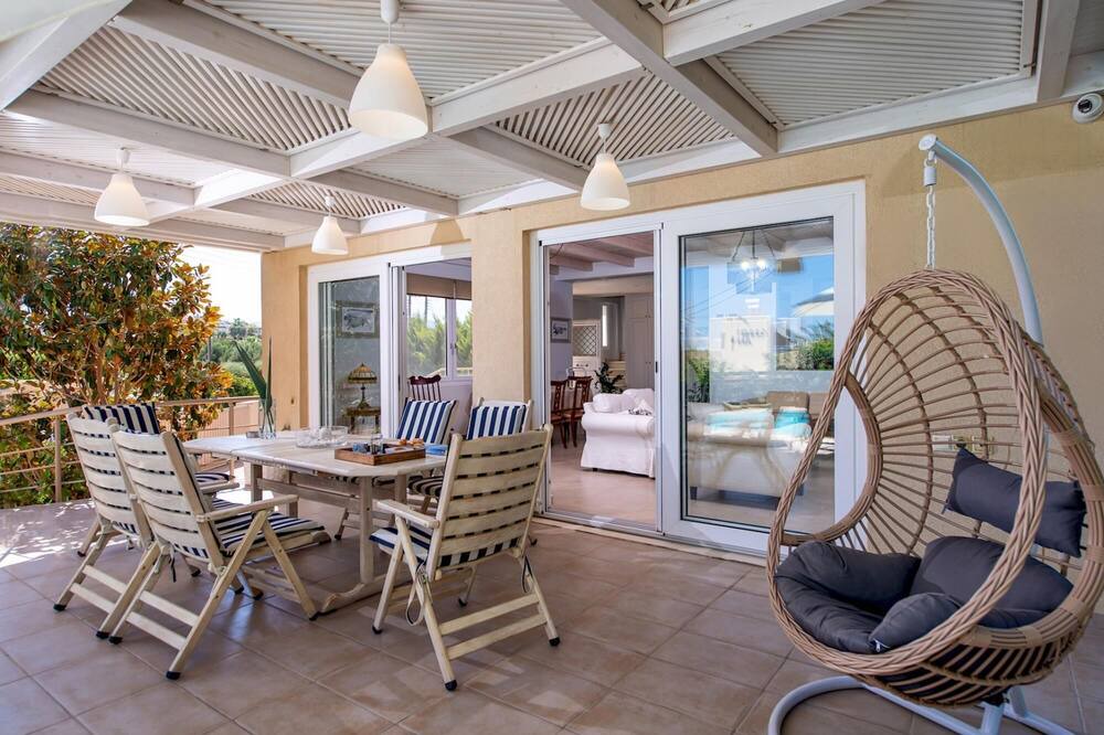 Photo of Patio Balcony in Kato Gouves