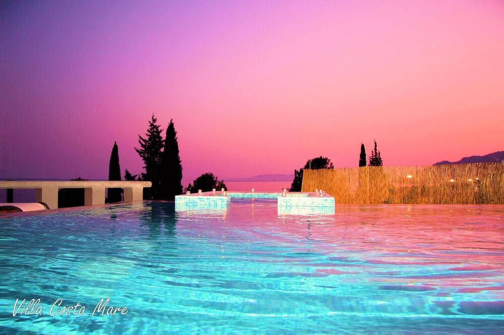 Photo of Outdoor in Pefkos
