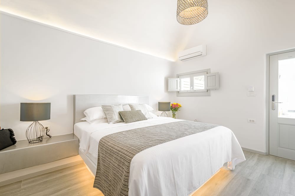 Photo of Bedroom in Imerovigli