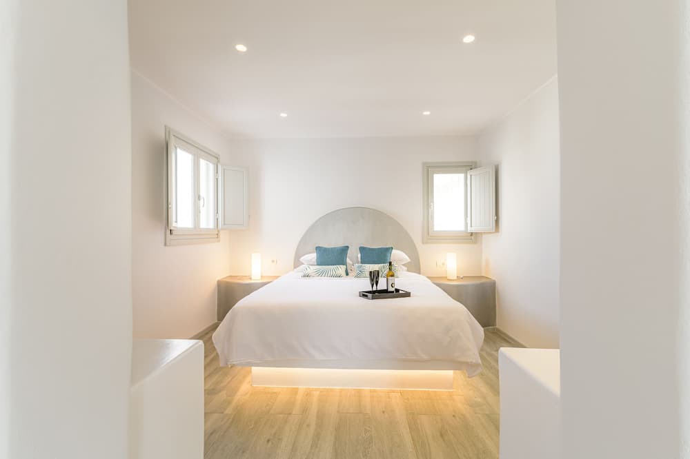 Photo of Bedroom in Imerovigli